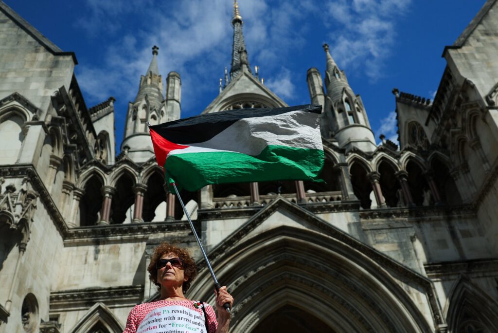 the-united-kingdom-is-gone,-it-is-‘united-serfdom’-now