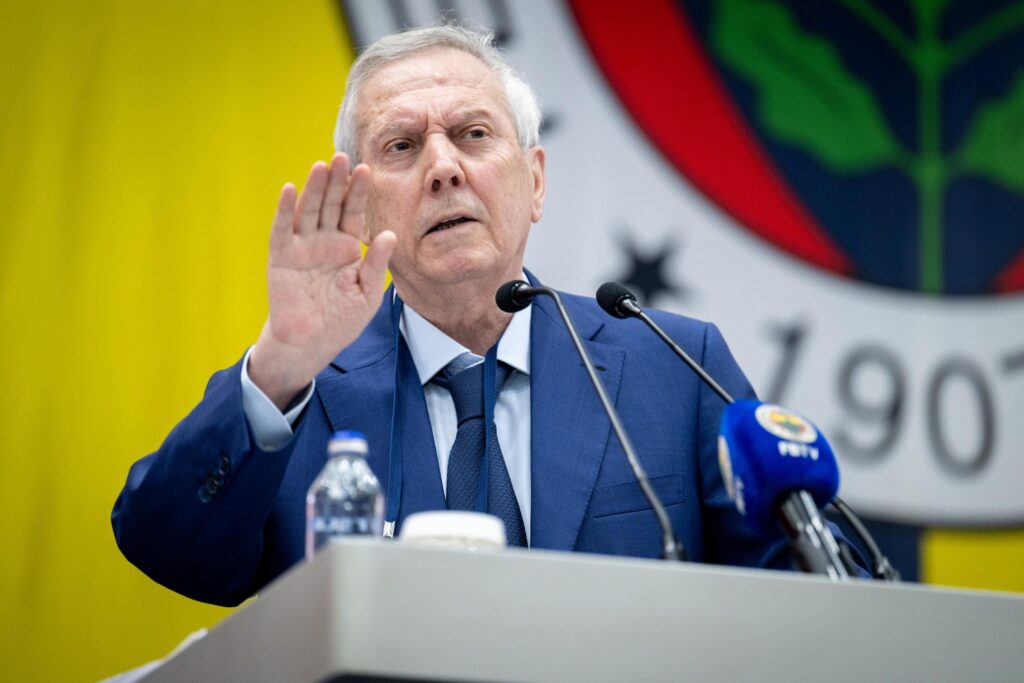 yildirim-bows-out-of-presentants-but-reignites-fenerbahce-civil-war