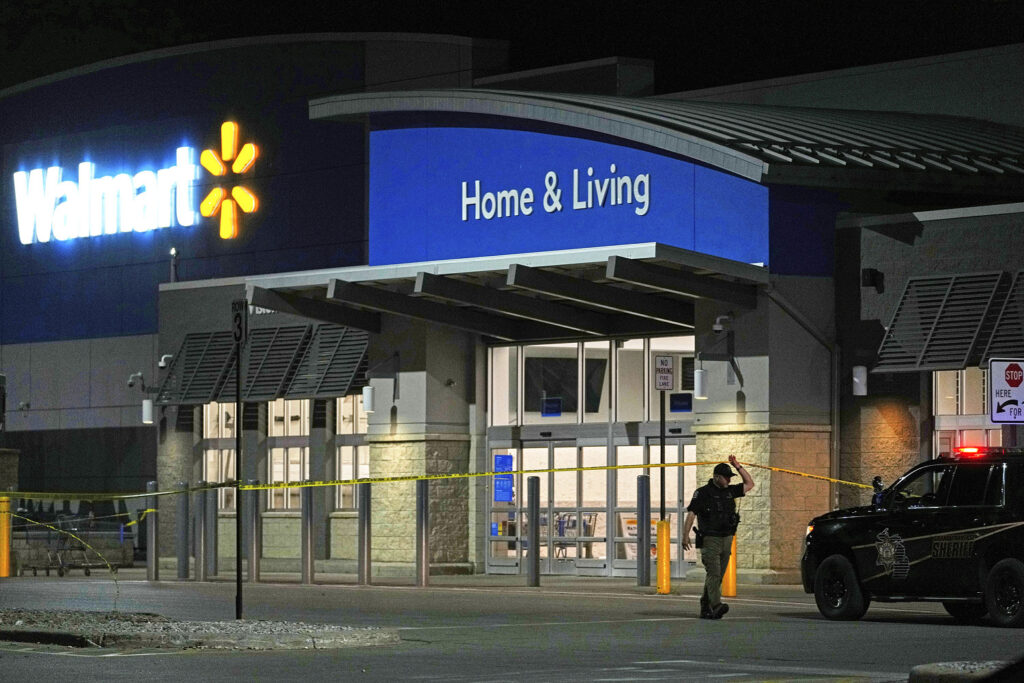 walmart-stabbing-suspect-has-a-history-of-assaults,-police-say,-but-motive-is-unknown